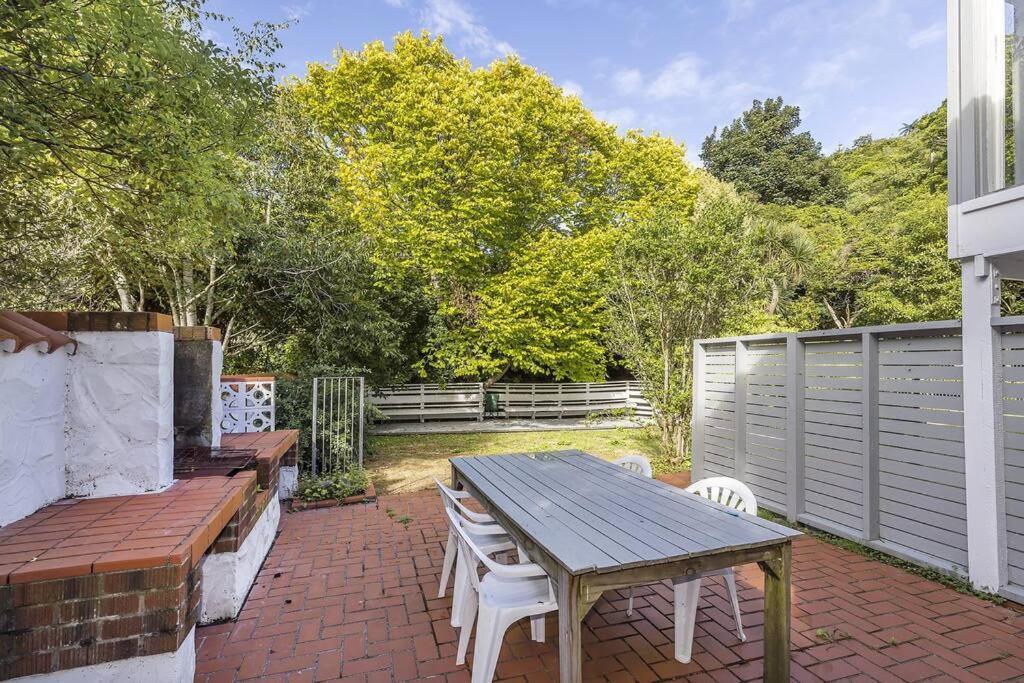 Little Nest In Ngaio Apartment Wellington Exterior photo